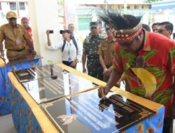 Tingkatkan Pelayanan Kesehatan, Bupati Biak Numfor Resmikan Enam Gedung Baru Puskesmas