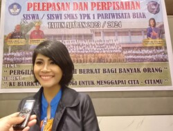 Kepsek SMKS YPK 1 Biak, Riana : sekolah bukan hanya mencetak lulusan untuk ke perguruan tinggi tetapi siap bekerja