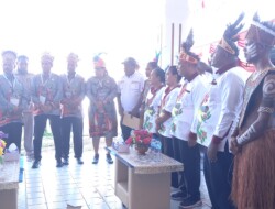 Paslon YOMARI Resmi Mendaftar di KPU Sebagai Bacalon Bupati dan Wakil Bupati Kabupaten Supiori