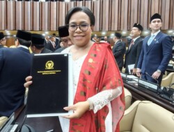 Ruth Naomi Rumkabu dilantik Sebagai Anggota DPR RI Mewakili Dapil Papua