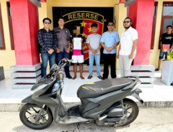 Tahap II, Polres Biak Numfor Serahkan Tersangka Pencurian Sepeda Motor ke JPU