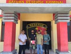 Polres Biak Numfor Serahkan Tersangka Pencurian Mesin Parut ke JPU